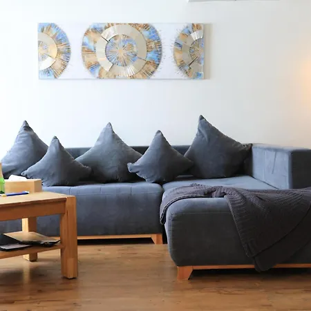 Apartman Brand New, 5min To Paradise ! *