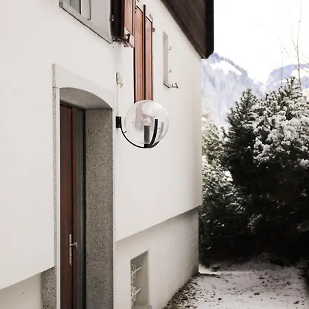 Apartment Brand New, 5min To Paradise ! *